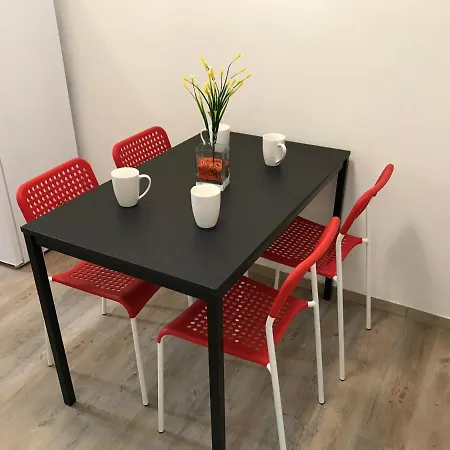 Domus Re Di Apartmán *